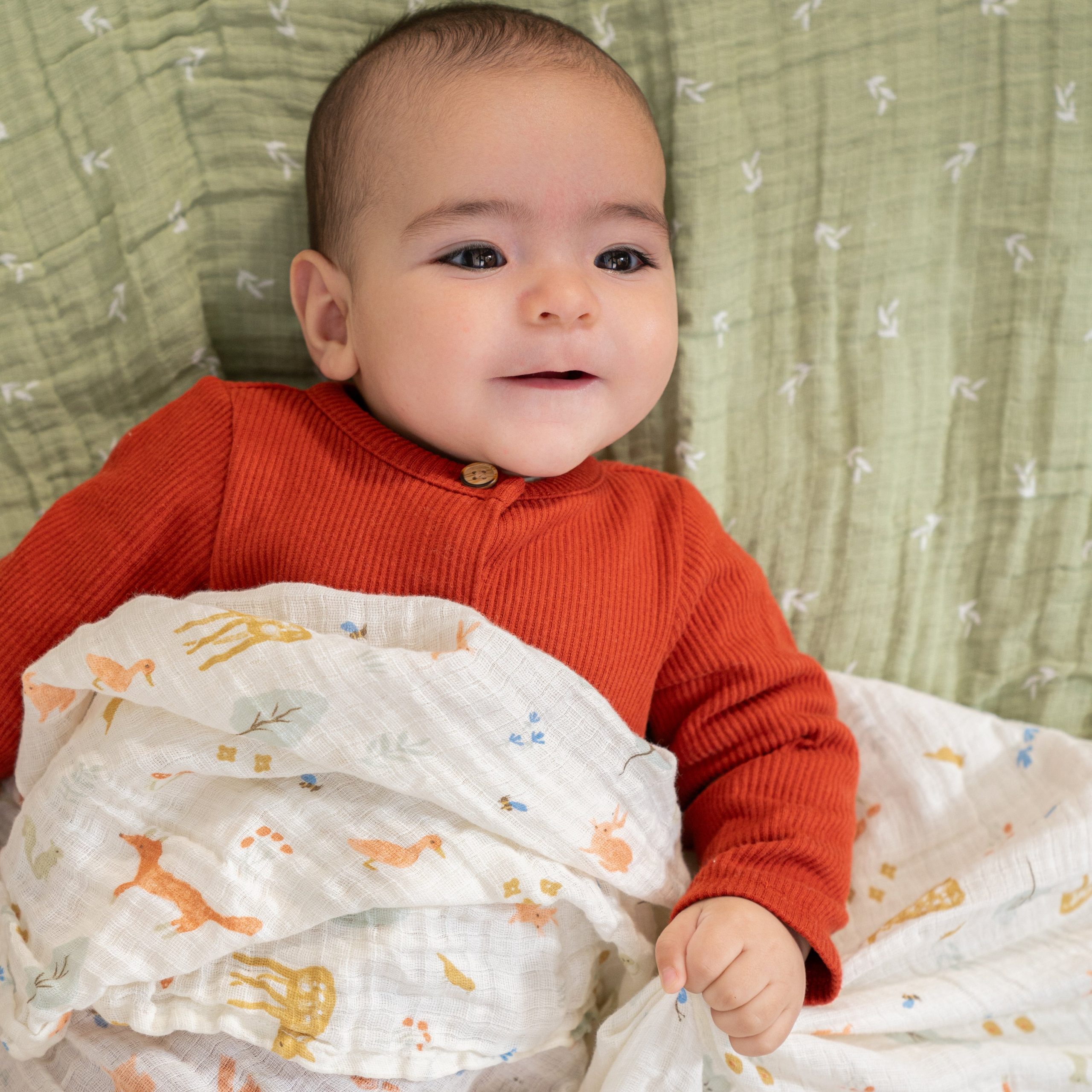 essentials cotton muslin swaddle blanket 4 pack - Image 2