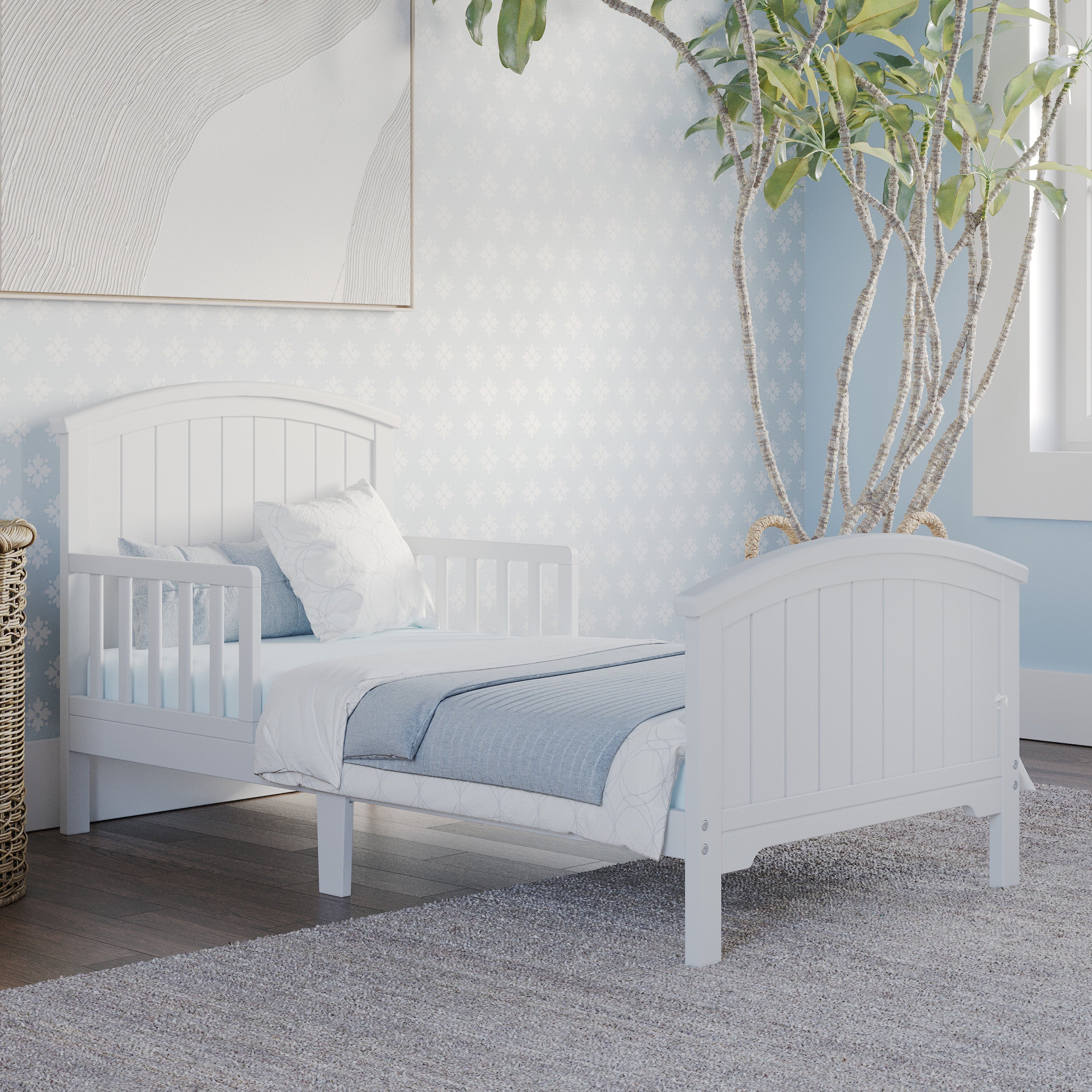 Hampton Toddler Bed. Matte White