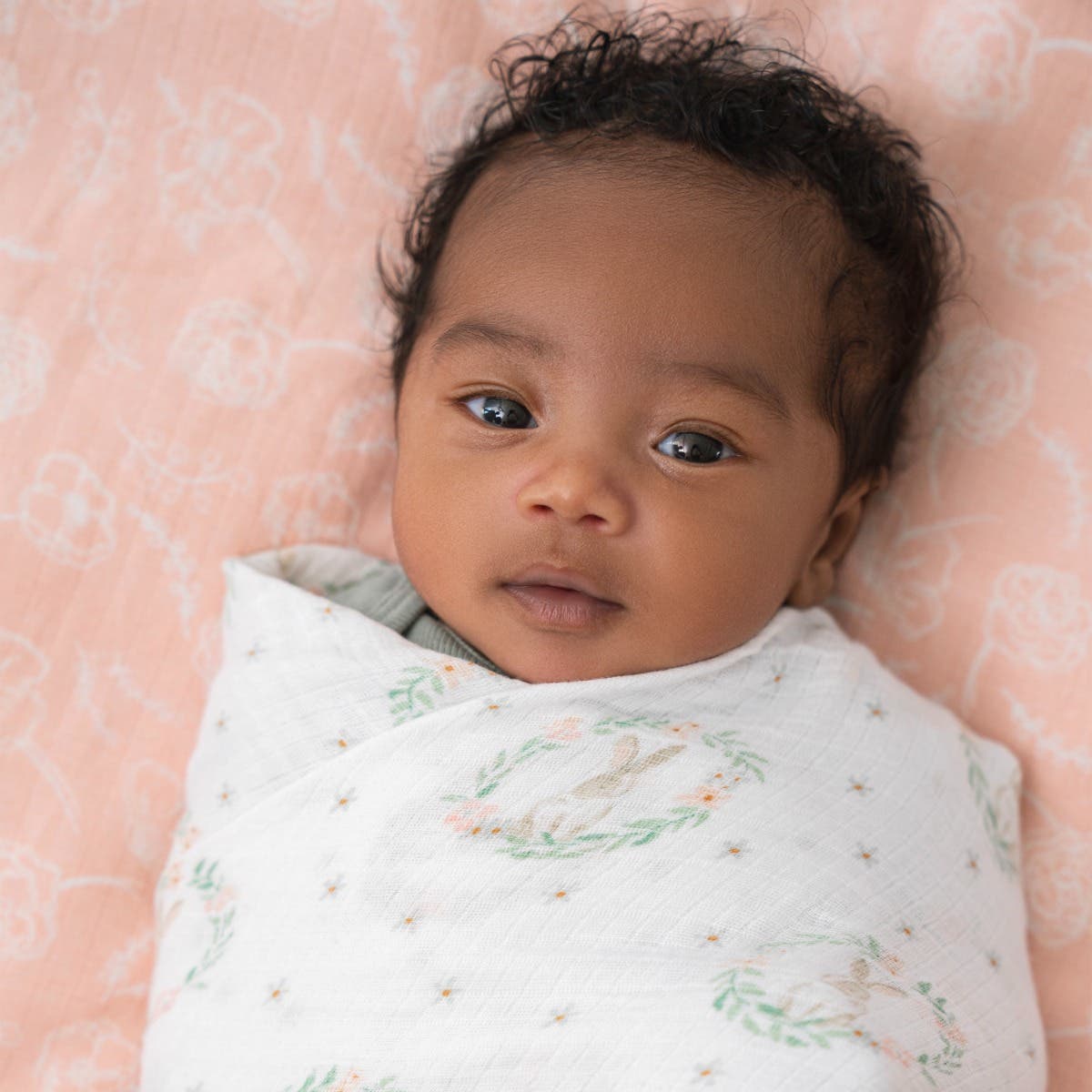 essentials cotton muslin swaddle blanket 4 pack - Image 2
